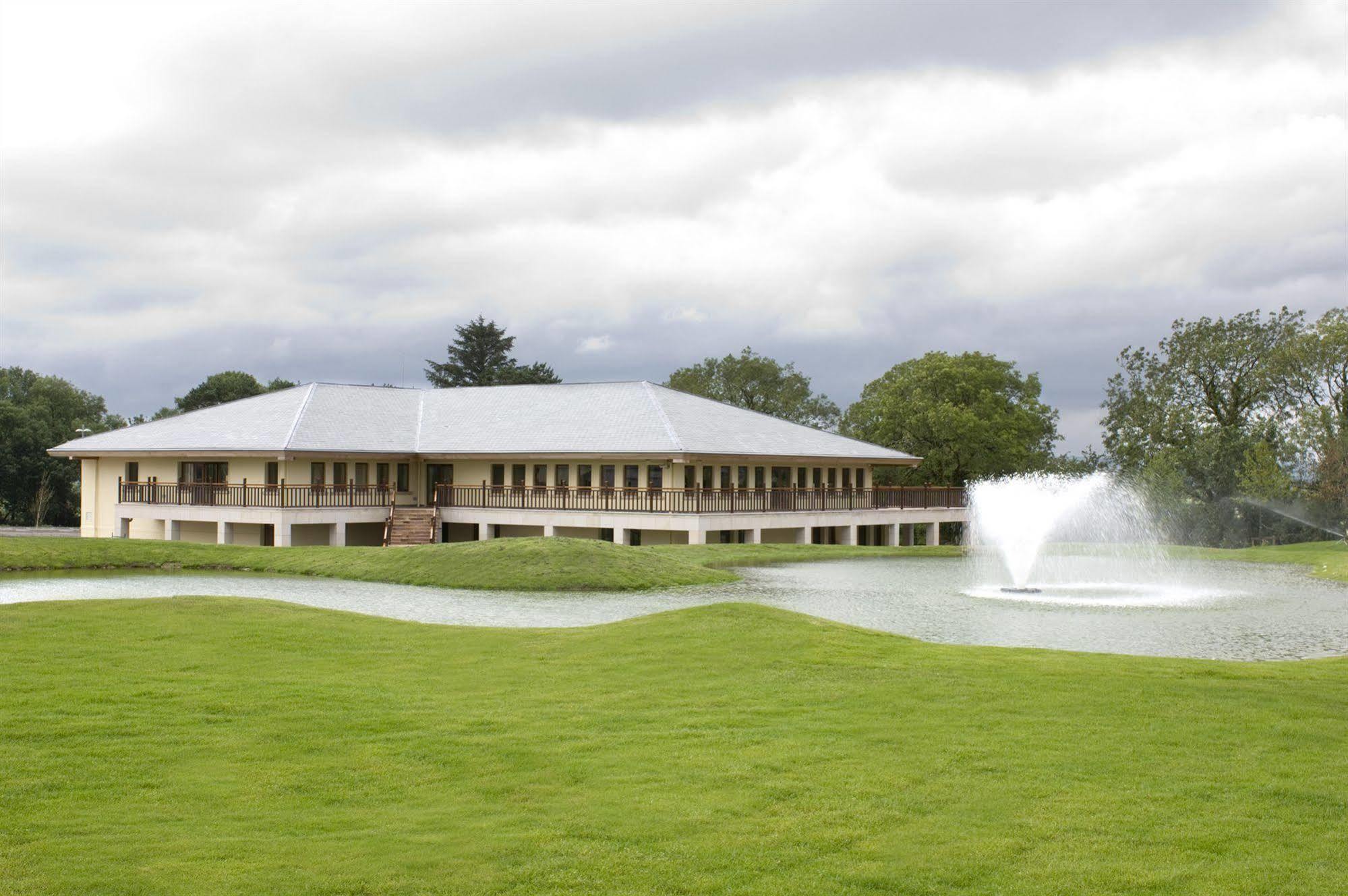 Self Catering Lodges At The Blarney Hotel & Golf Resort エクステリア 写真